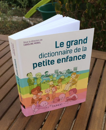 Livre Le grand dictionnaire de la petite enfance